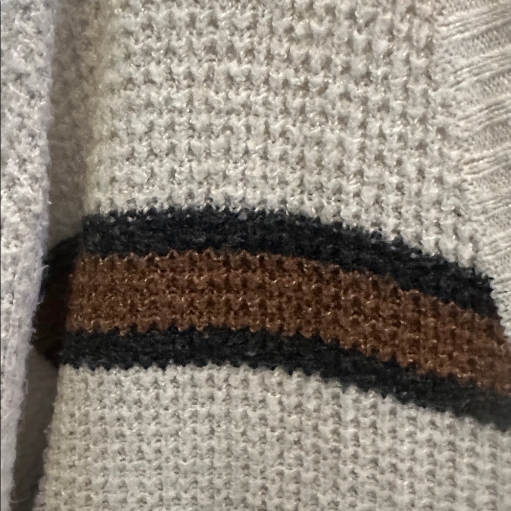 American Eagle Outfitters V-Neck waffle knit Sweater oversized xs - Picture 5 of 5